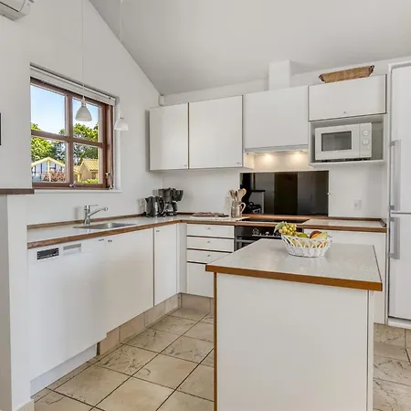 Сasa de vacaciones Era - 100m From The Sea By Interhome