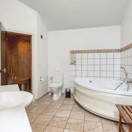 Сasa de vacaciones Era - 100m From The Sea By Interhome